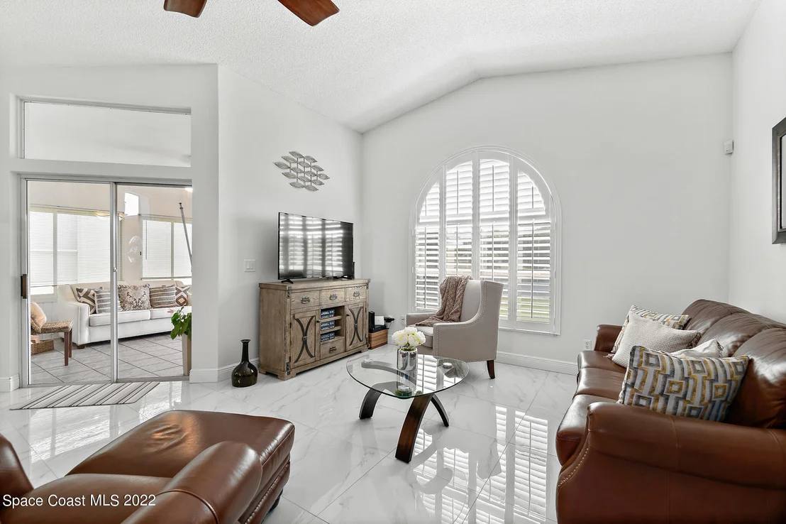 Photo of 8053 Bracken Lane