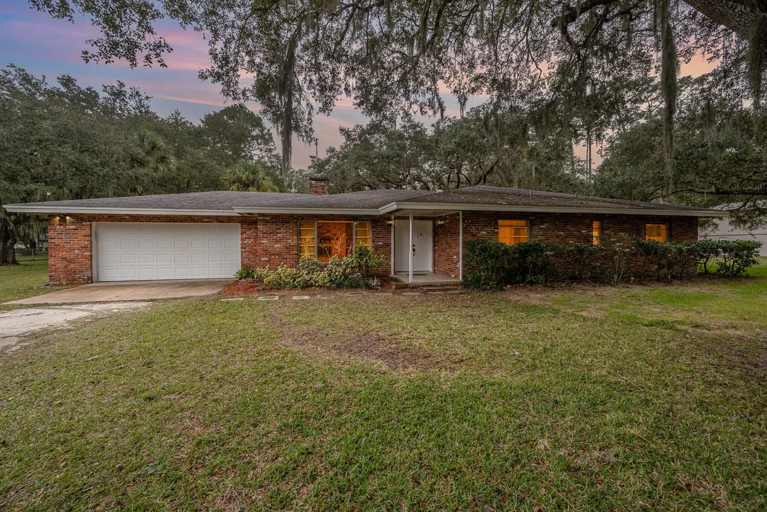 Photo of 4225 Burkholm Road