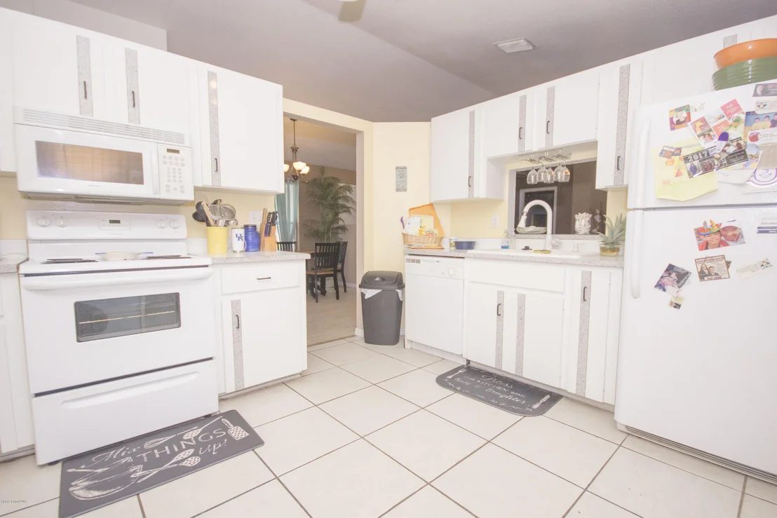 Photo of 6761 Cecil Road