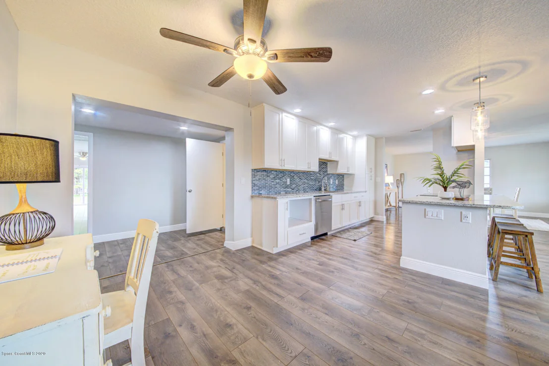 Photo of 1114 Seminole Drive