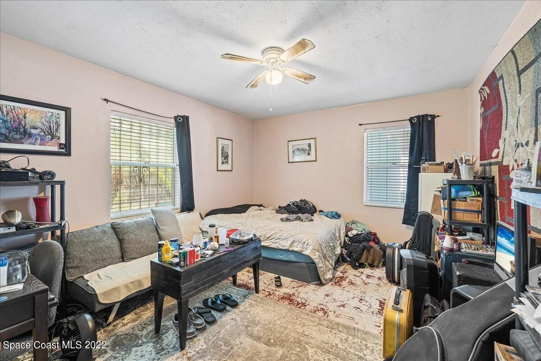Photo of 1057 Riverdale Drive
