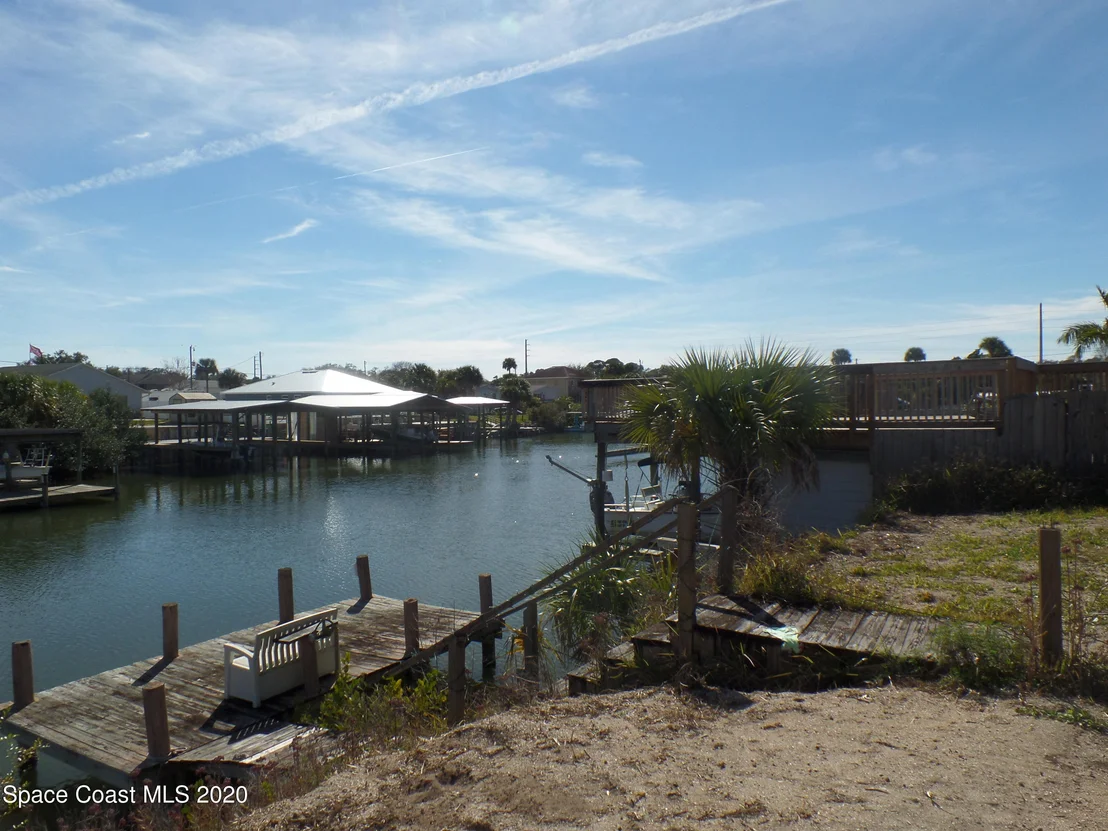 Photo of 131 E Ariel Road