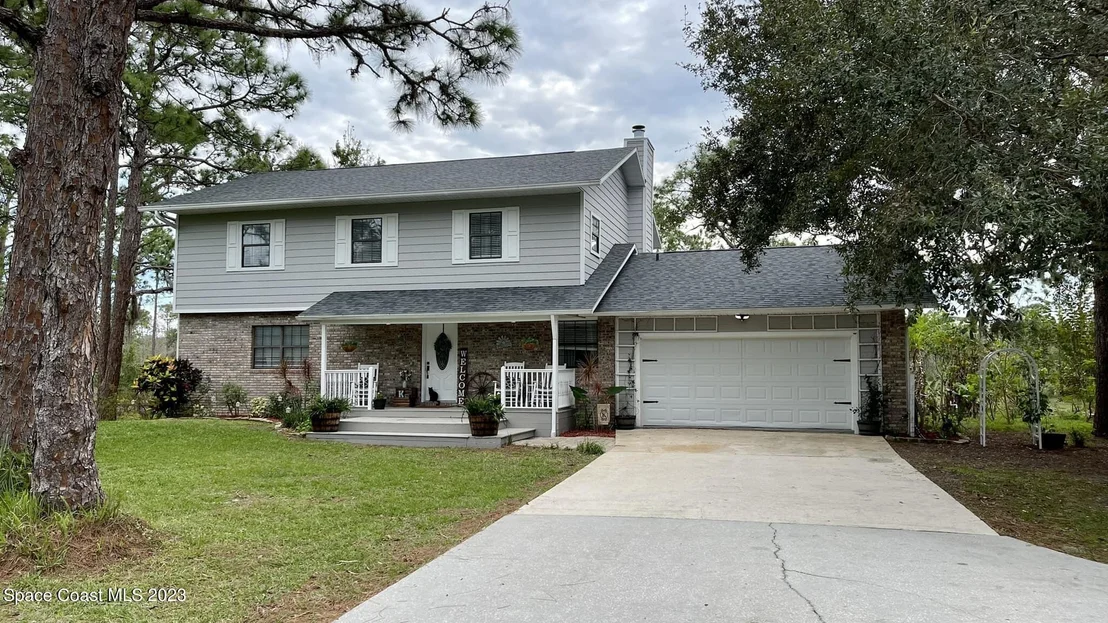 Photo of 1775 Grant Road