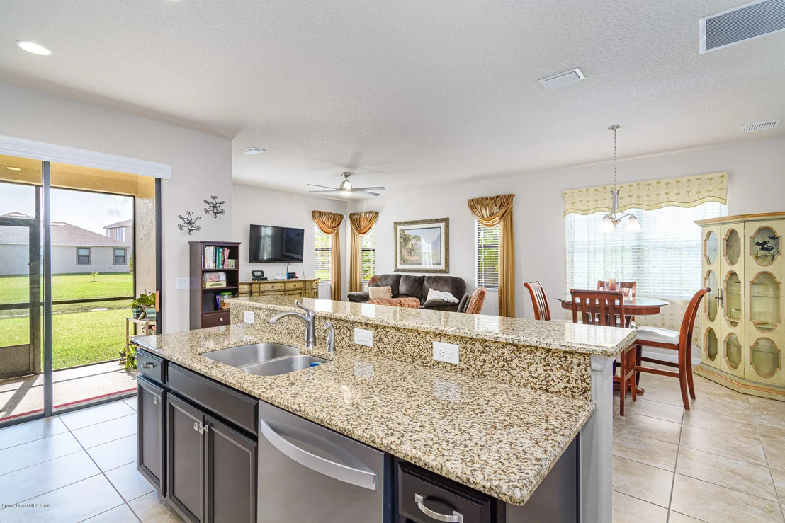 Photo of 2890 Casterton Drive