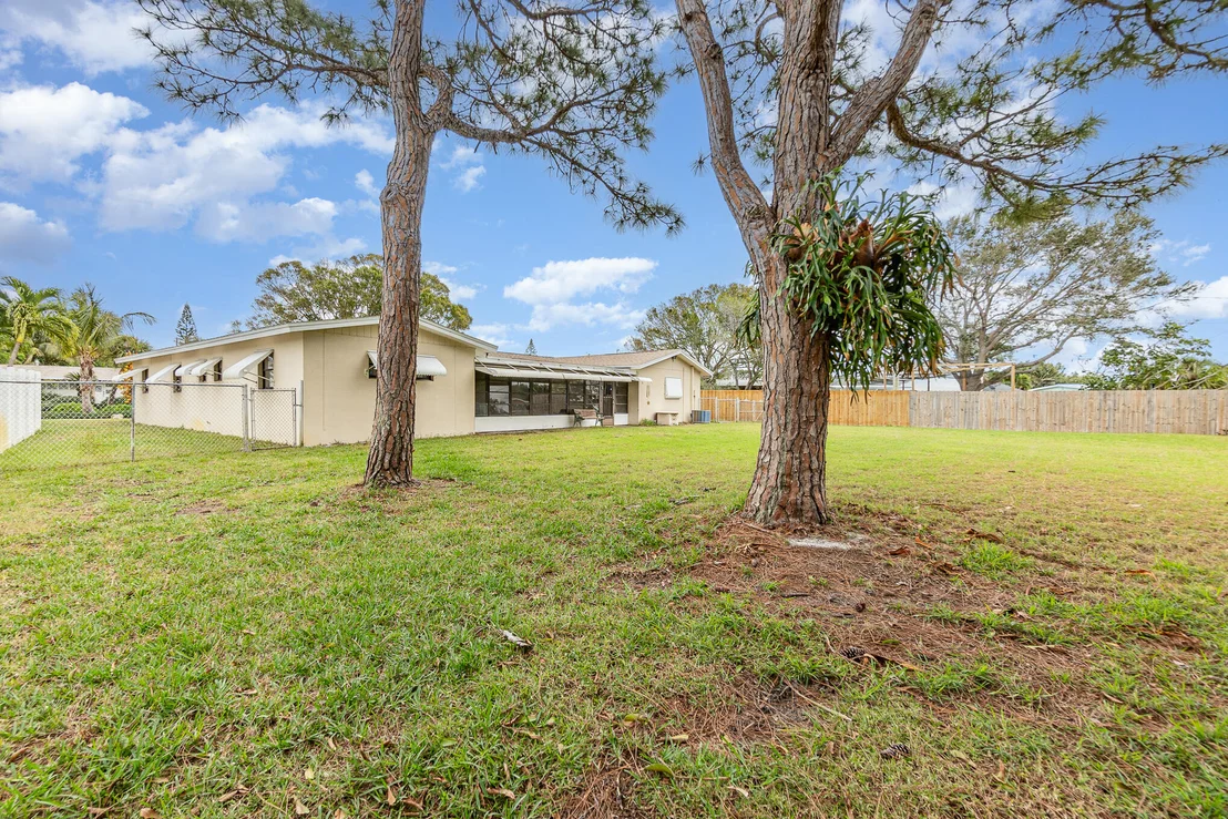 Photo of 100 Mayaca Drive