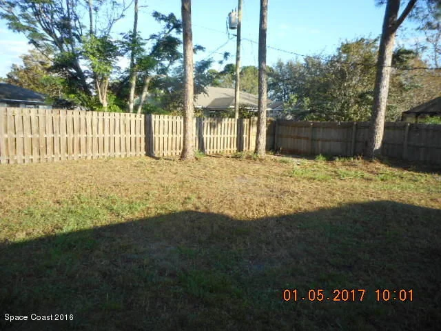 Photo of 5390 Holden Road