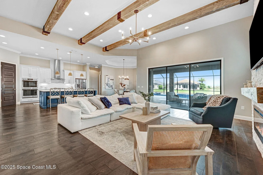 Photo of 8116 Stonecrest Drive