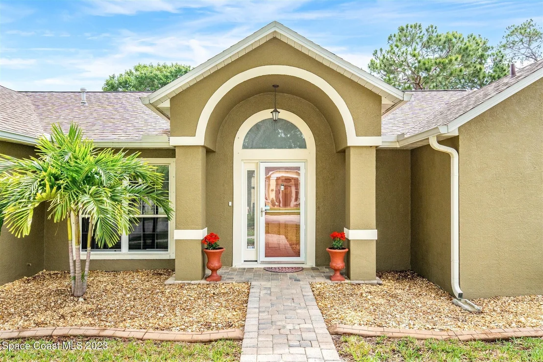 Photo of 4635 Willow Bend Drive
