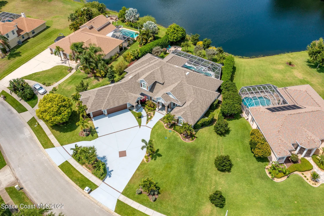 Photo of 1317 Avalon Drive