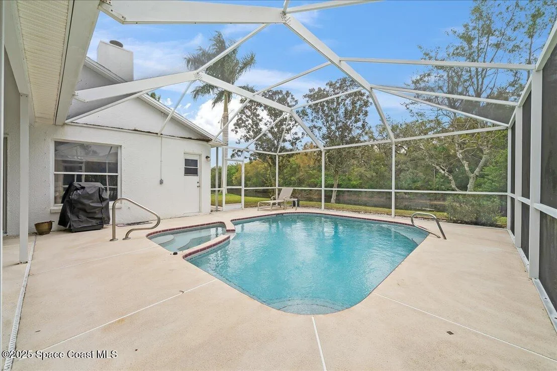 Photo of 2865 Forest Run Drive