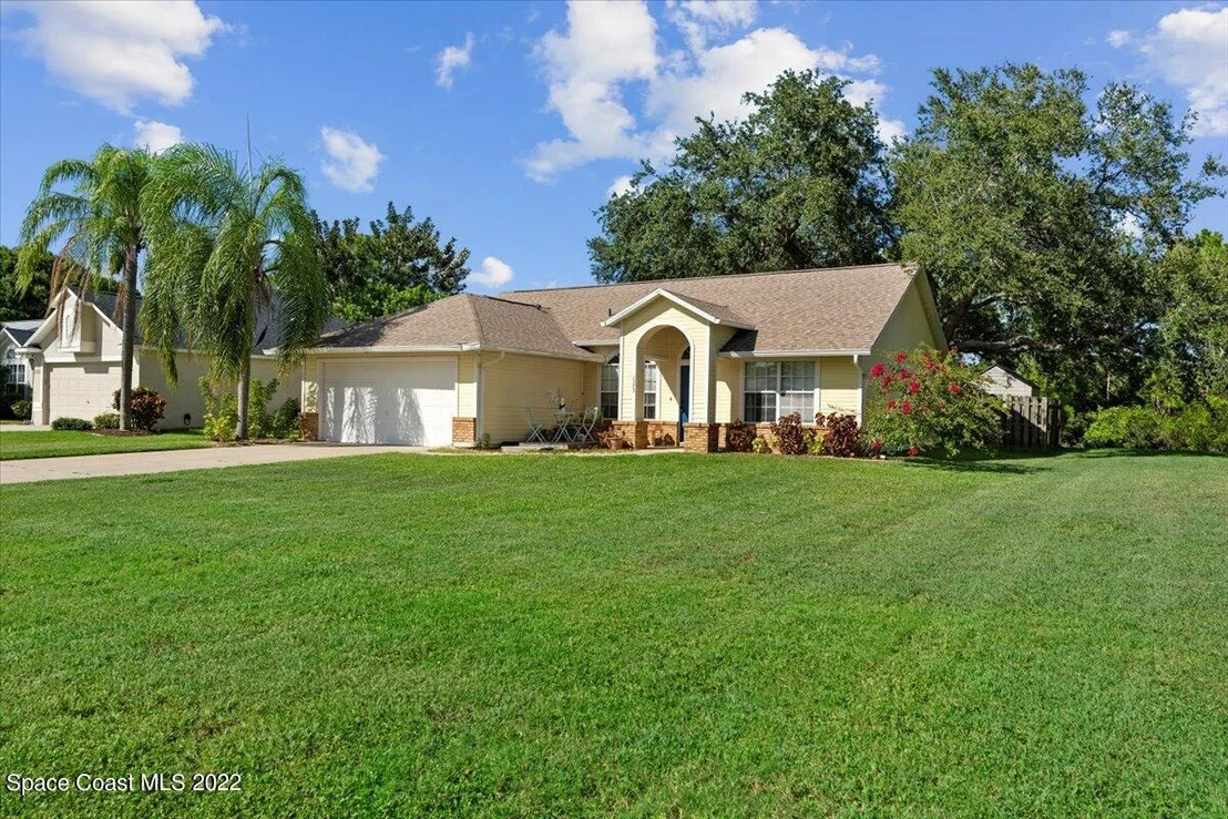 Photo of 1373 California Drive