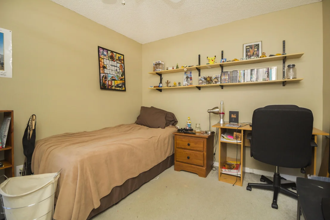 Photo of 1047 Jacaranda Circle