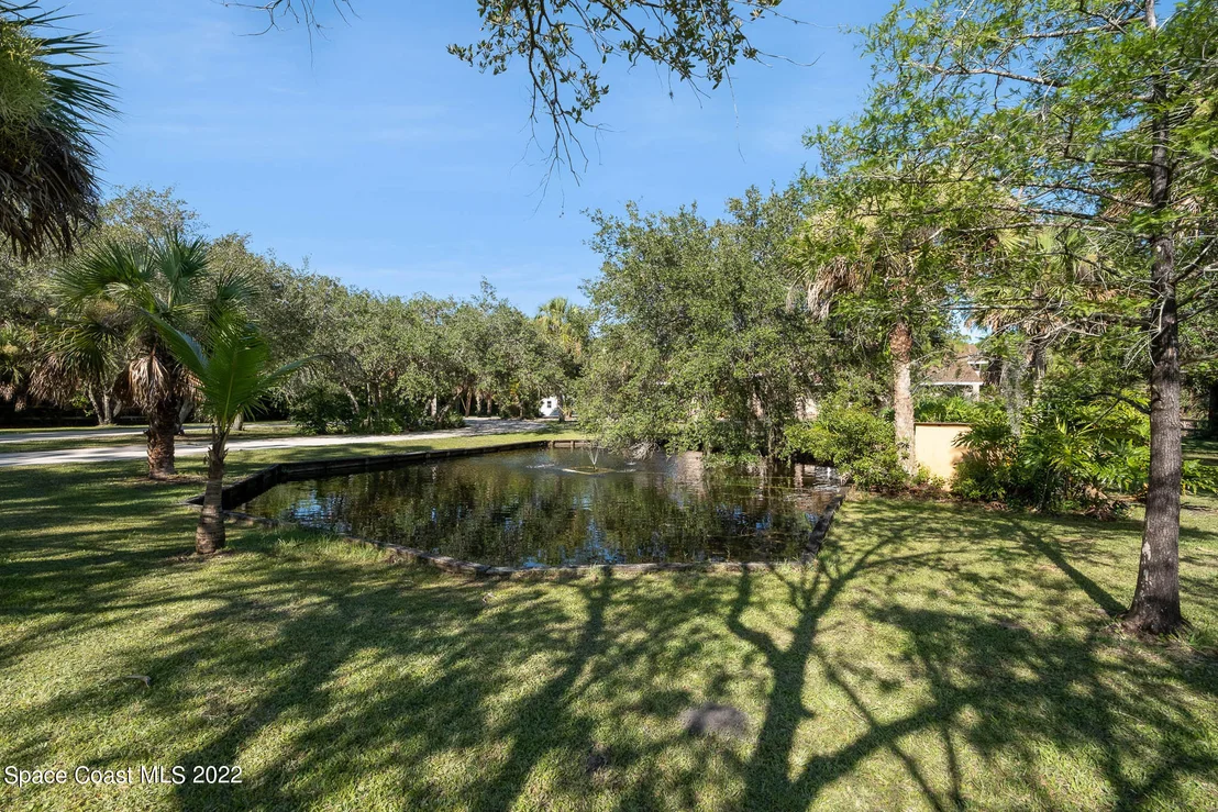 Photo of 2525 Mcgraw Avenue