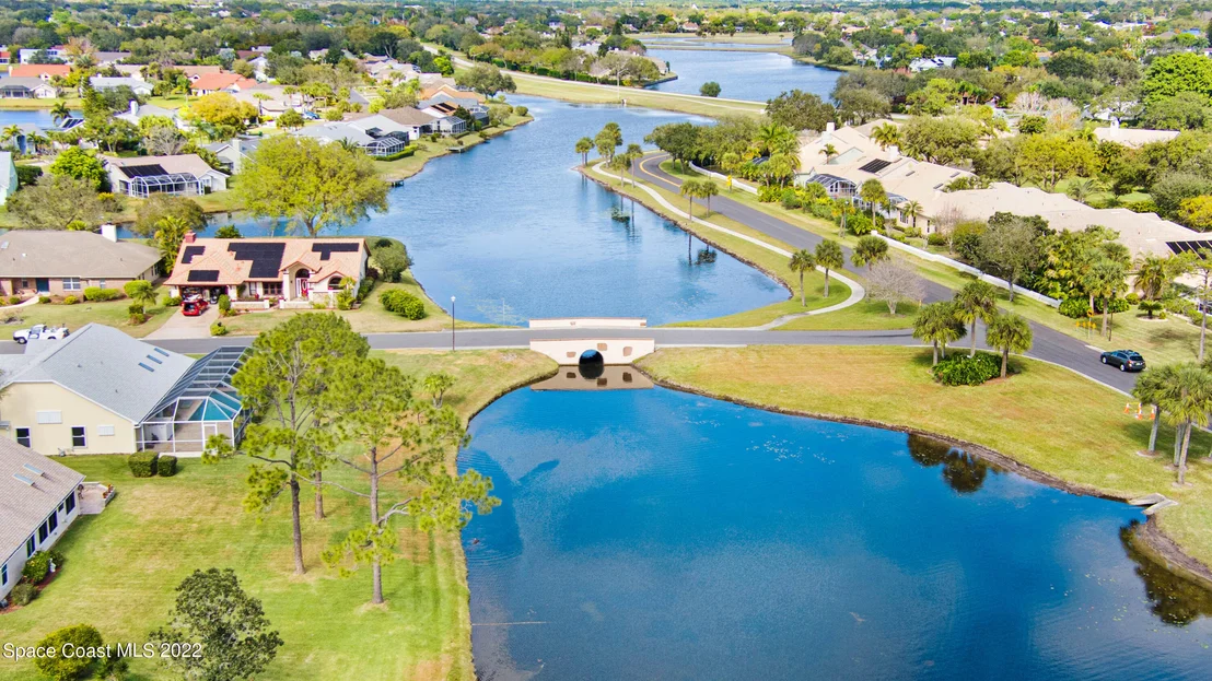 Photo of 961 Palm Brook Drive
