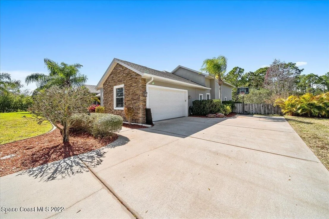 Photo of 3839 Gardenwood Circle