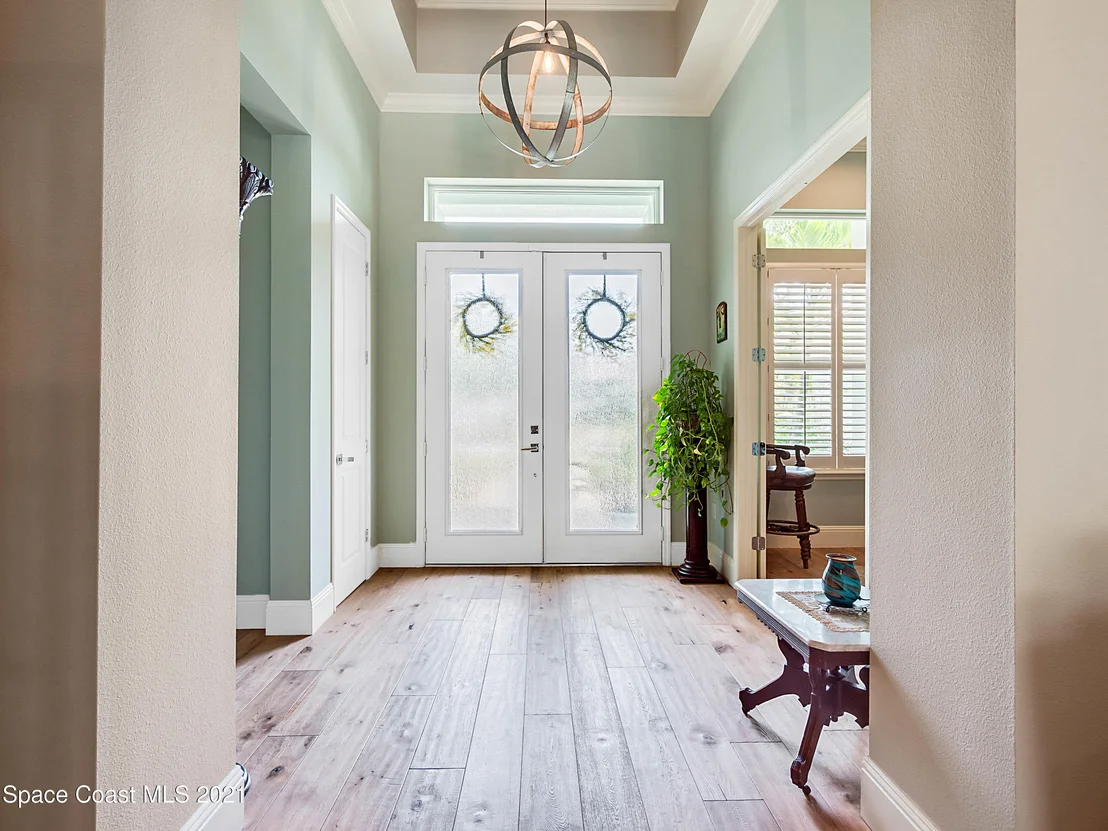 Photo of 357 Southampton Drive