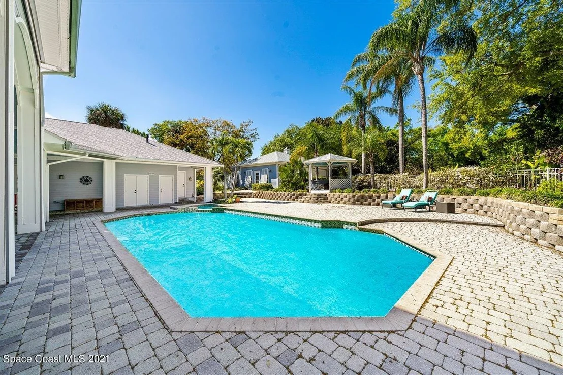 Photo of 515 Rockledge Drive