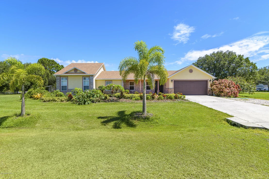 Photo of 3973 Man O War Lane