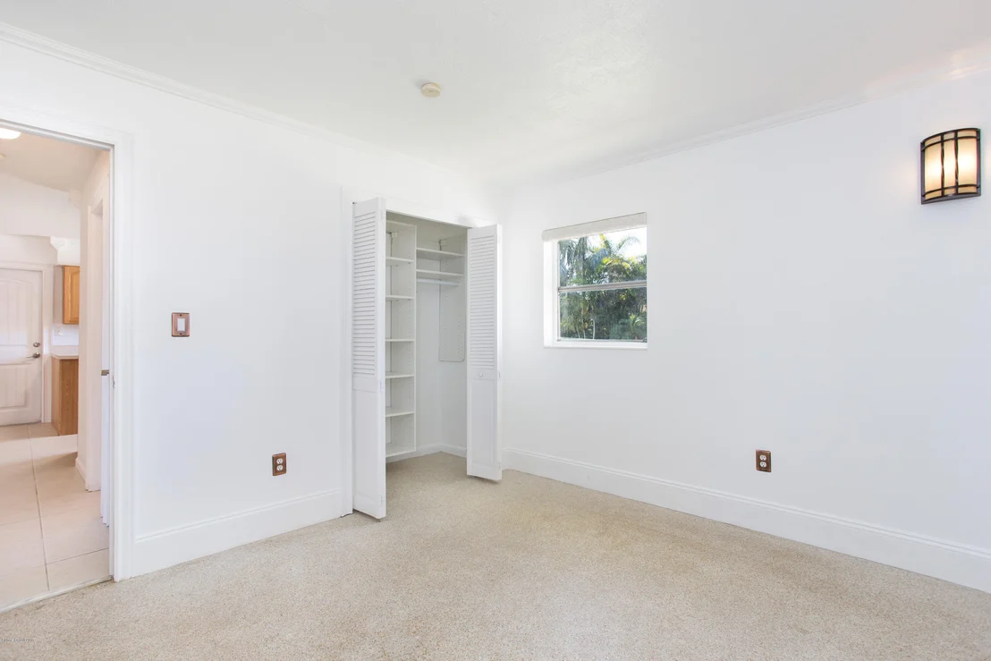 Photo of 390 Willow Drive