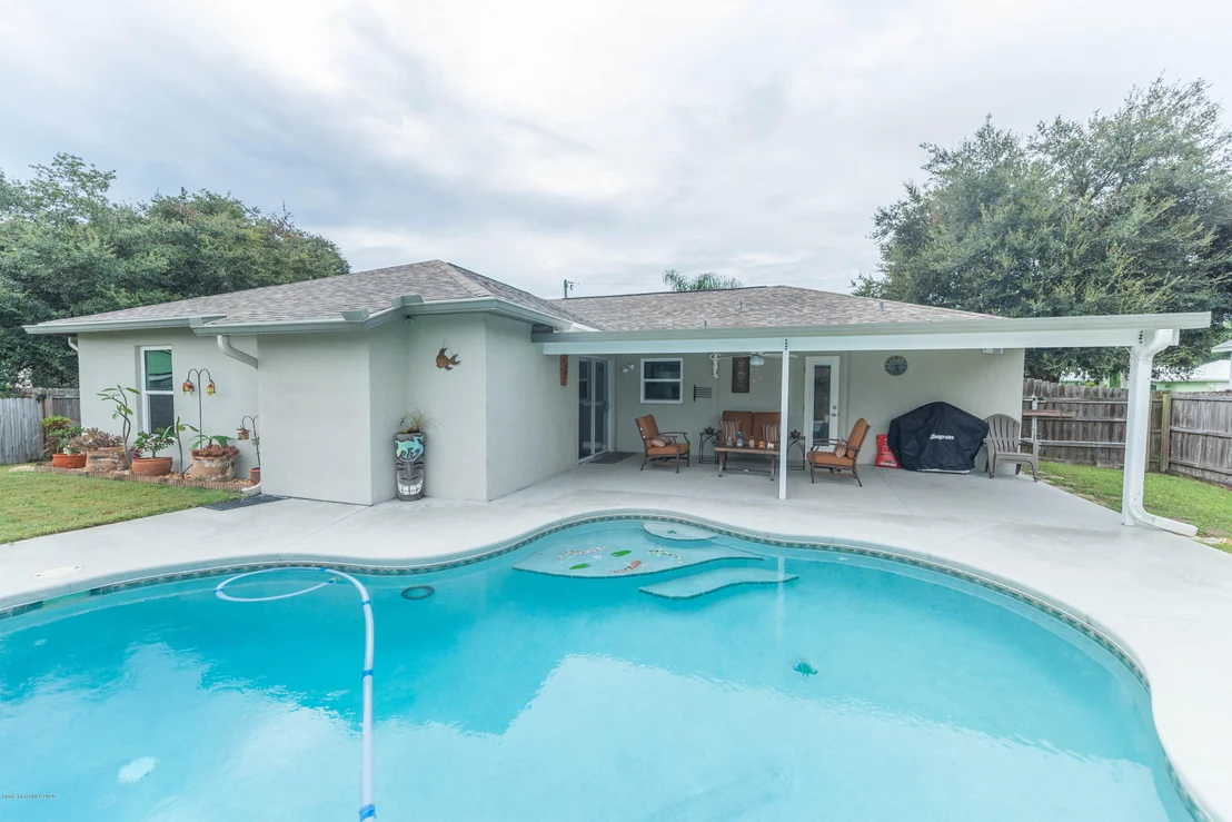 Photo of 6255 Chapman Street