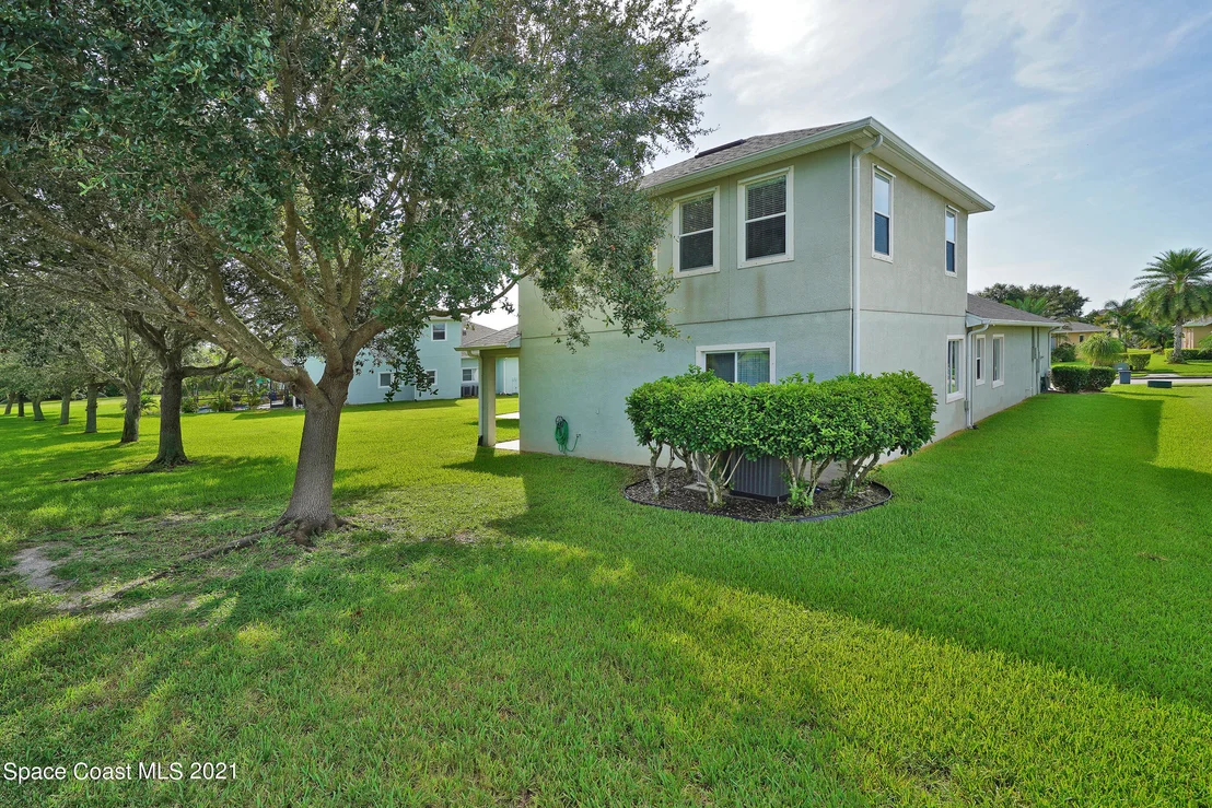 Photo of 5830 Rusack Drive