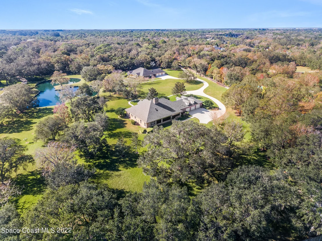 Photo of 3685 Oak Lane