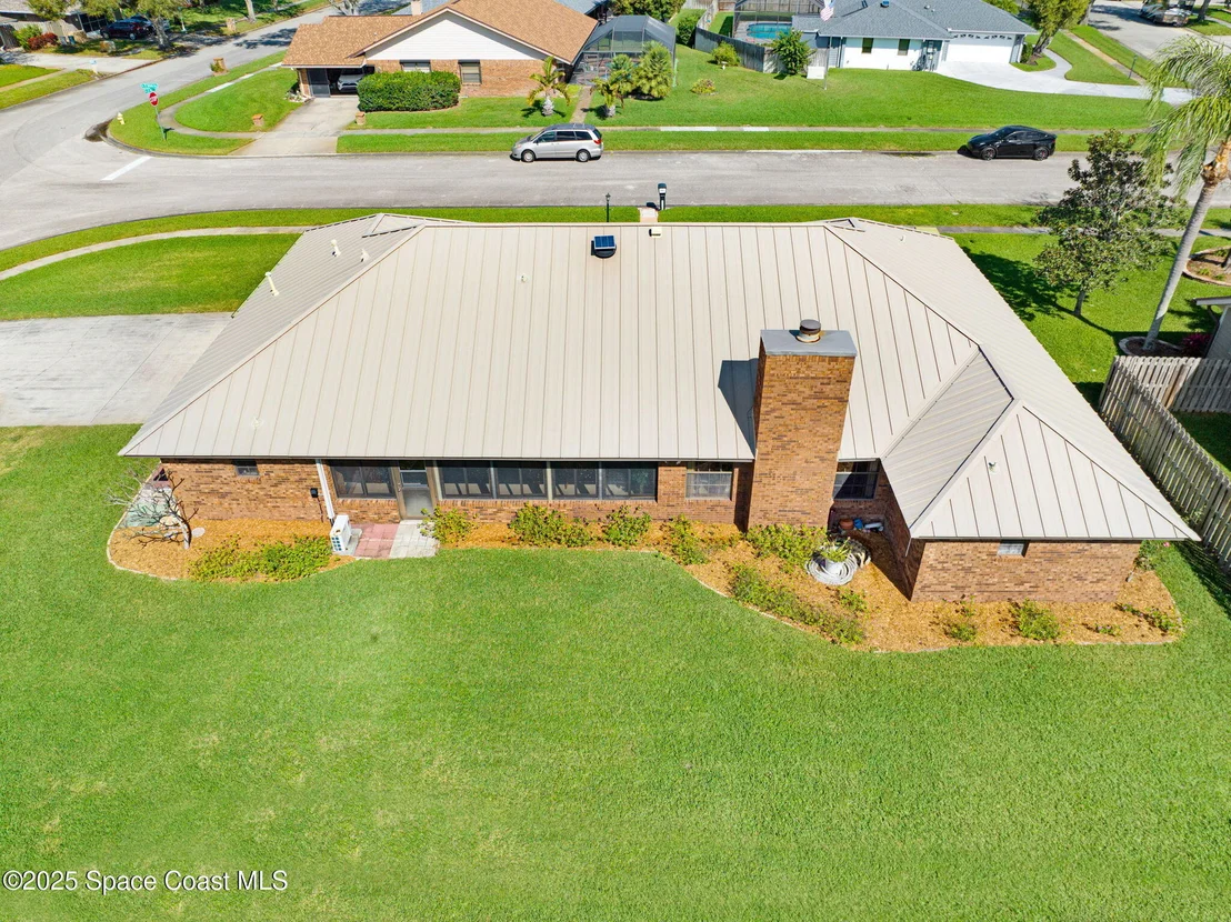 Photo of 2977 Saint Helens Way