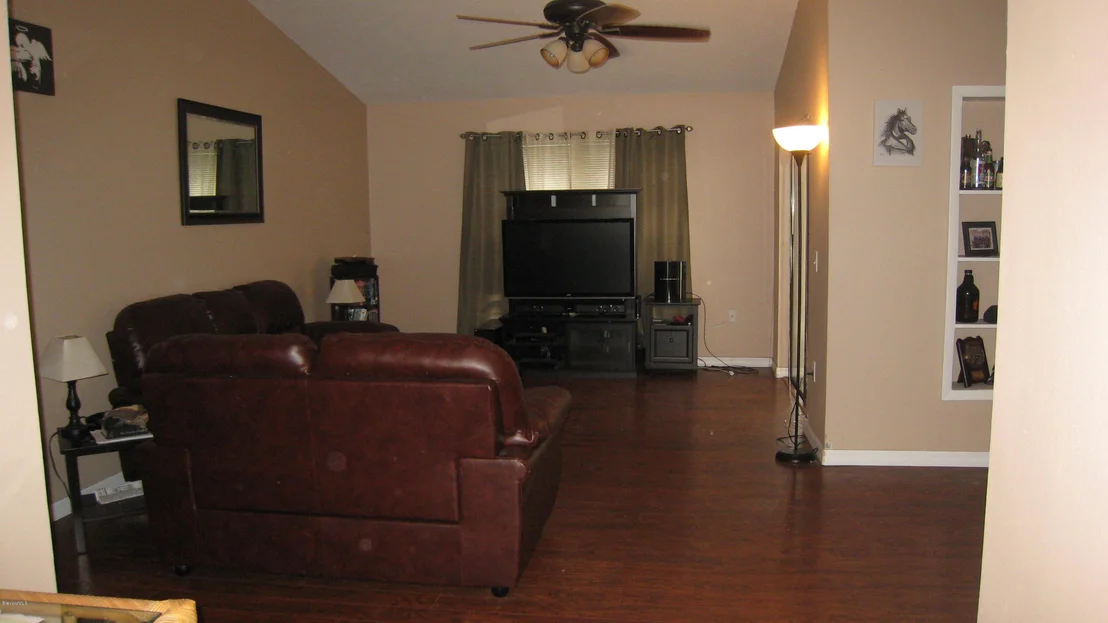 Photo of 883 Yorktowne Drive