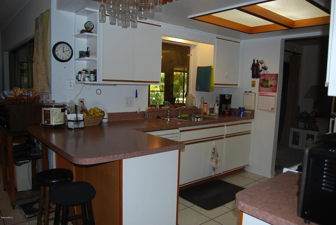 Photo of 1886 Oakwood Trail