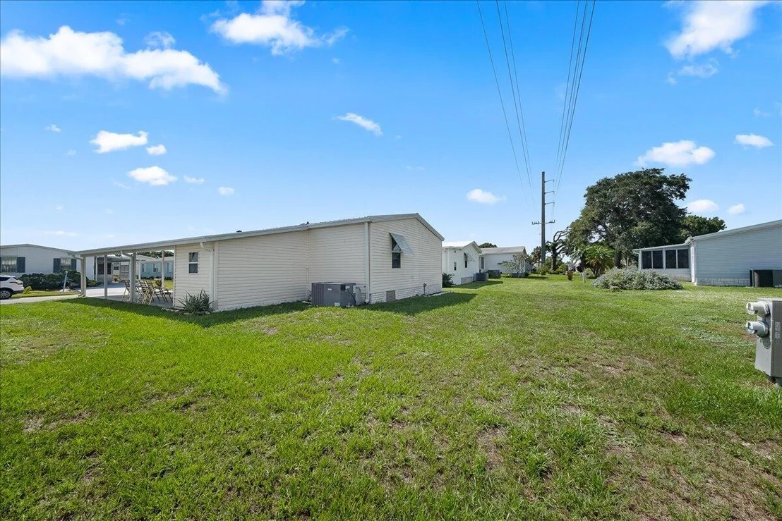 Photo of 7568 Chasta Road