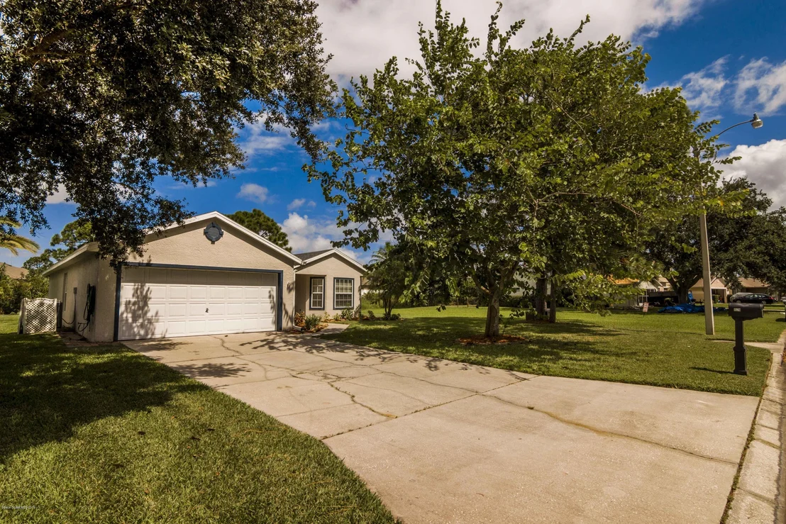 Photo of 1579 Bronco Drive