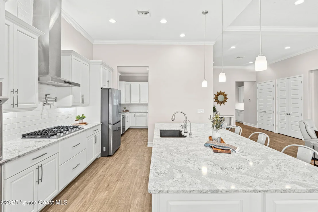 Photo of 2453 Donavan Court