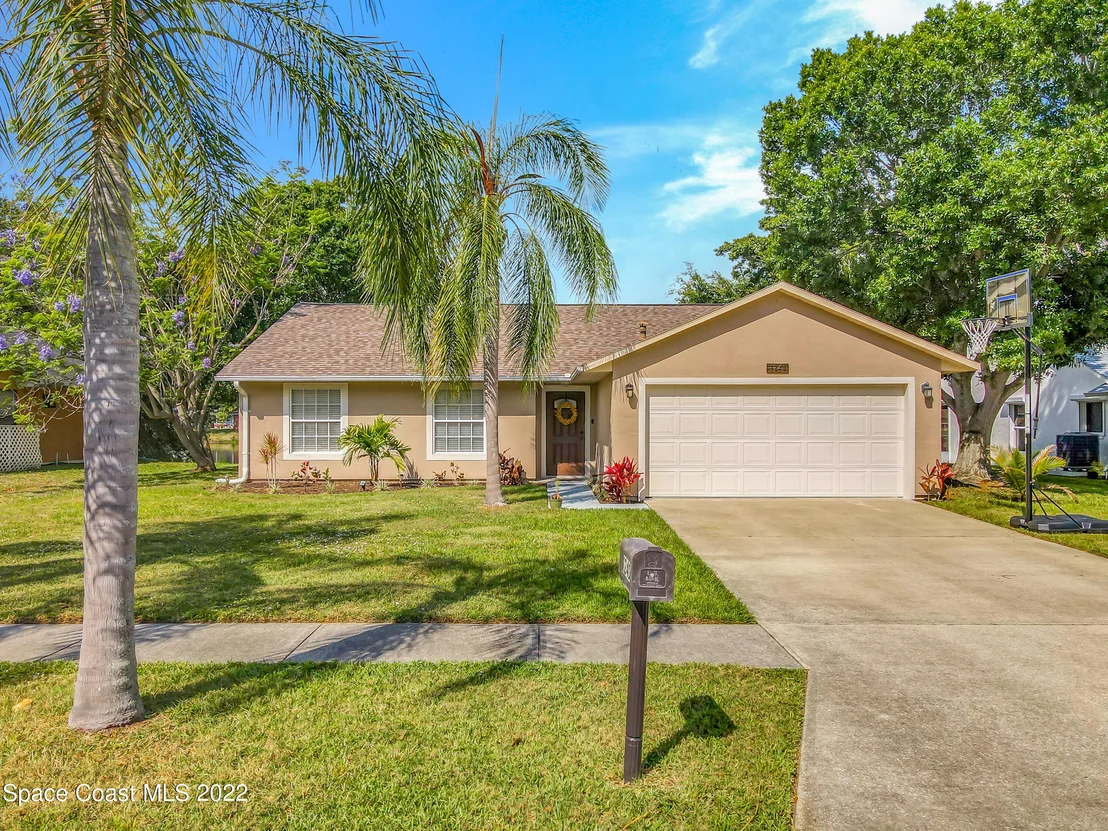 Photo of 1240 Ambra Drive