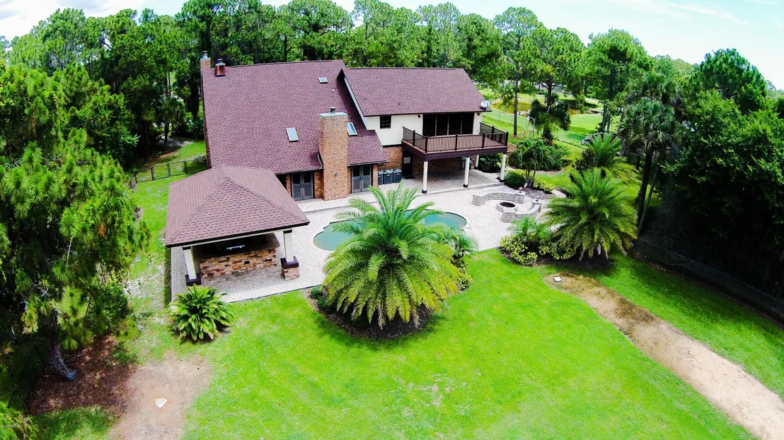 Photo of 4565 Lake Washington Road