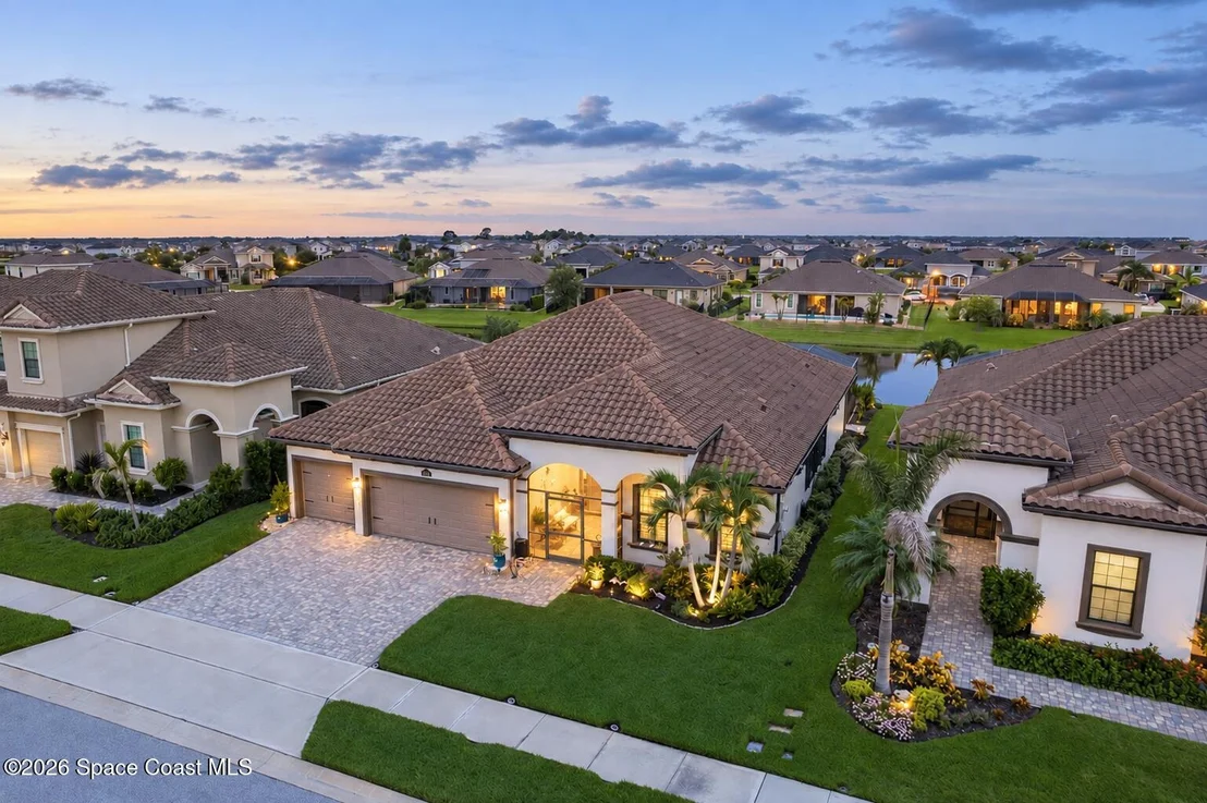 Photo of 8146 Stonecrest Drive