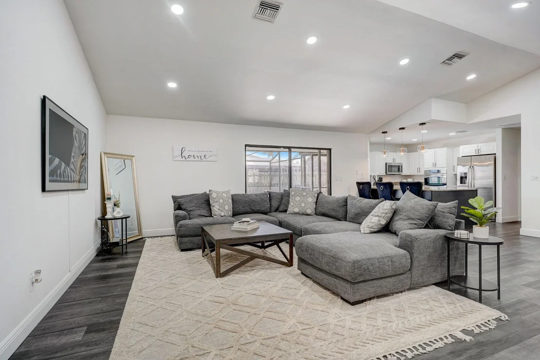 Photo of 2039 Bottlebrush Drive