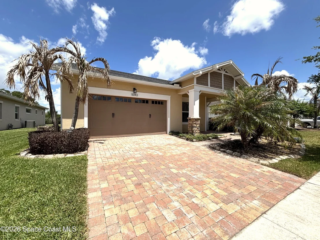Photo of 5043 Vantage Court