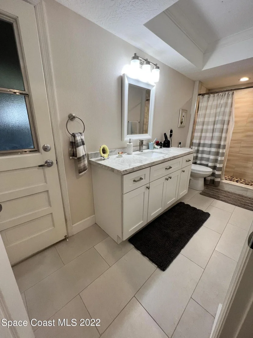 Photo of 2280 Hamlet Drive
