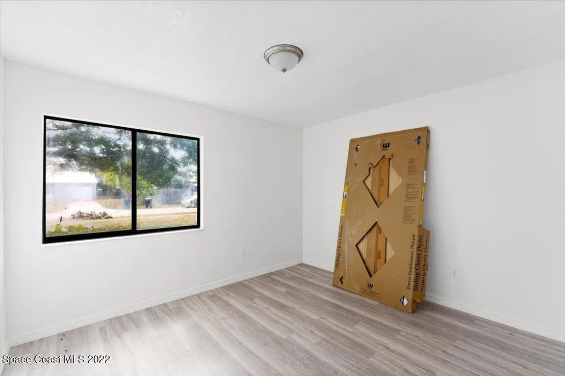 Photo of 1365 Wayside Court NE