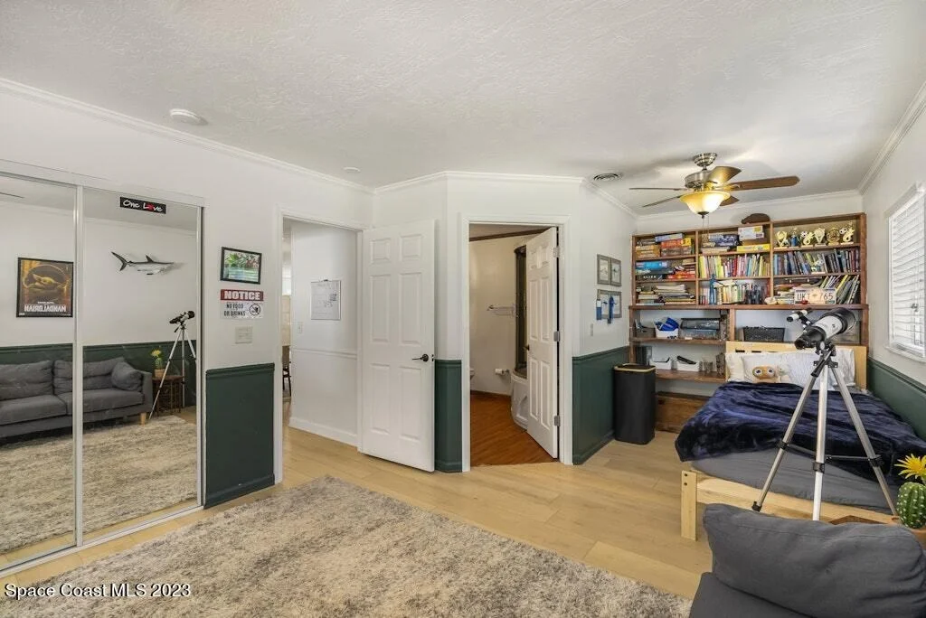 Photo of 955 28th Avenue