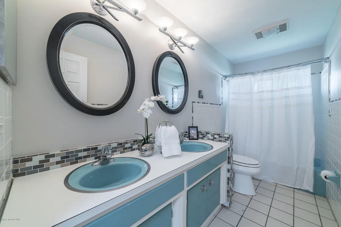 Photo of 30 Danube River Drive
