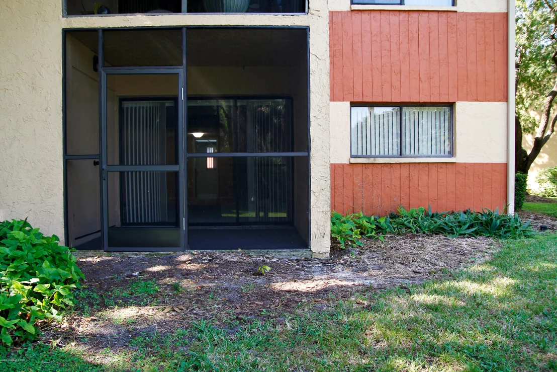 Photo of Unit 511 at 2425 Golf Lake Circle
