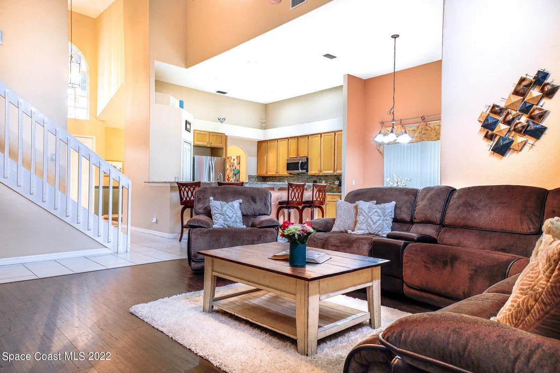 Photo of 6047 Arlington Circle