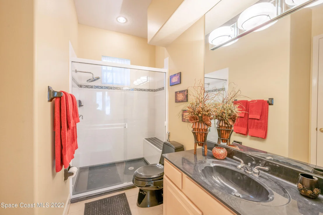 Photo of 981 Stratford Place