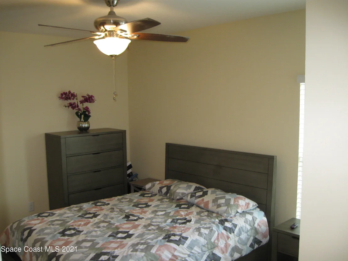 Photo of 451 Trymore Drive SE