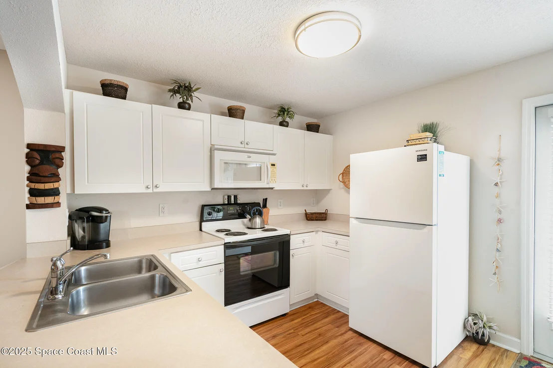 Photo of Unit 103 at 785 Luminary Circle