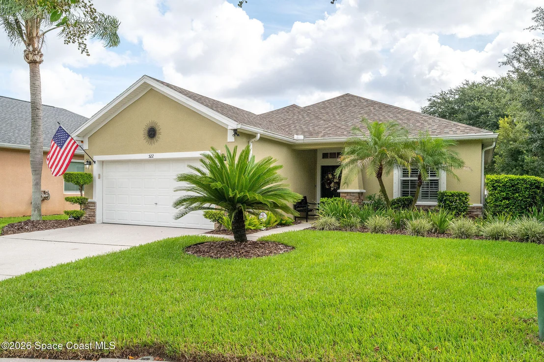 Photo of 522 Waterside Circle