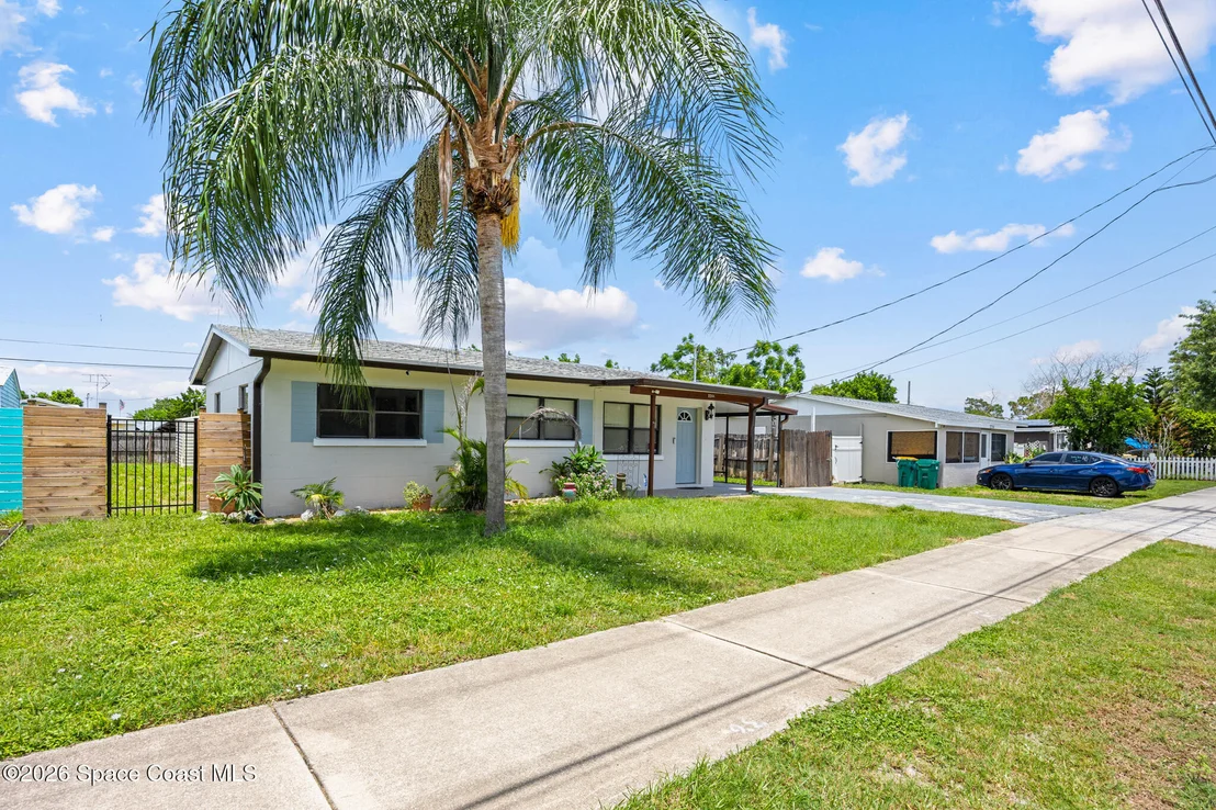 Photo of 2244 Post Road