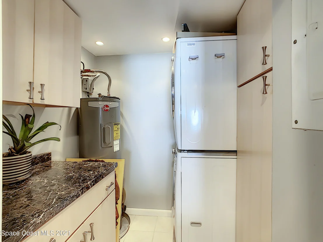 Photo of Unit 412 at 175 Highway A1a