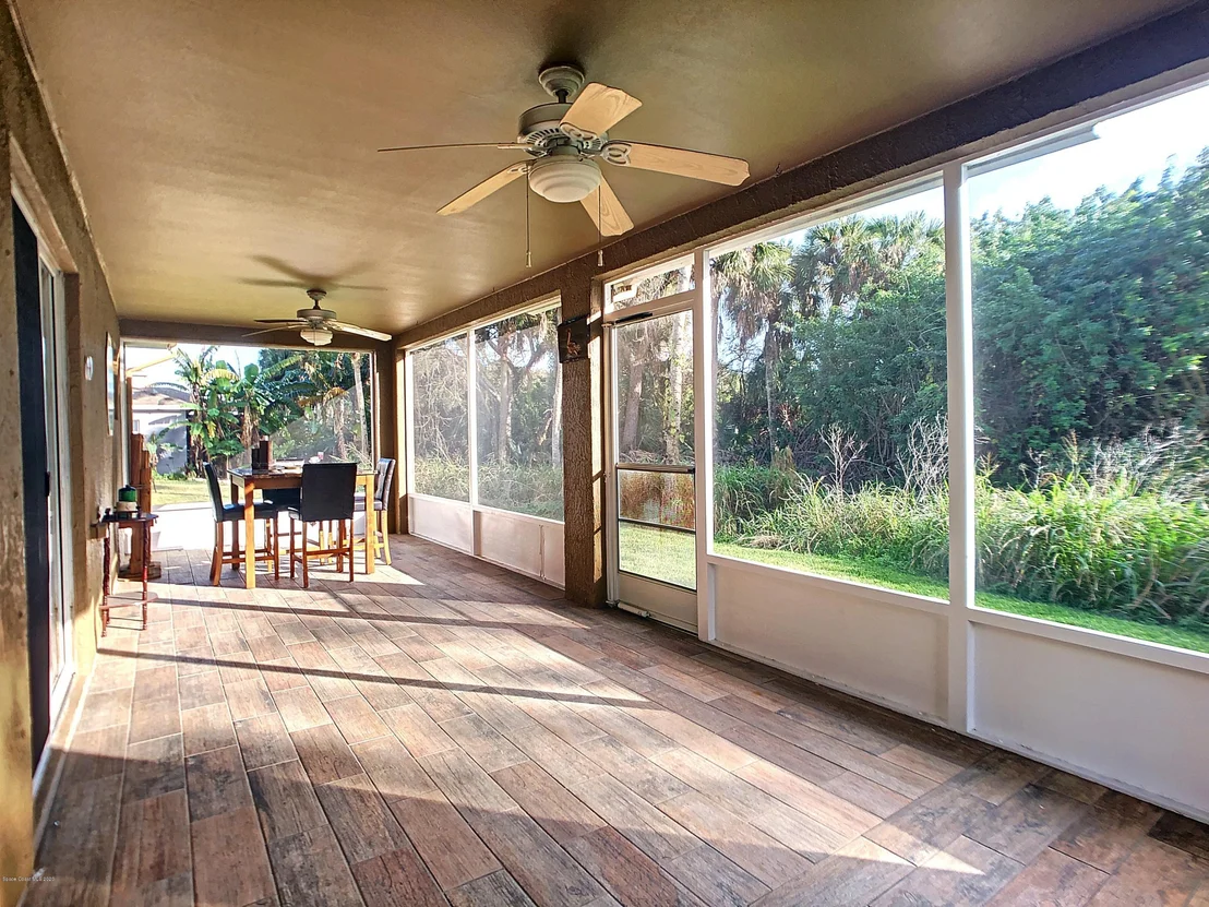 Photo of 669 Macon Drive